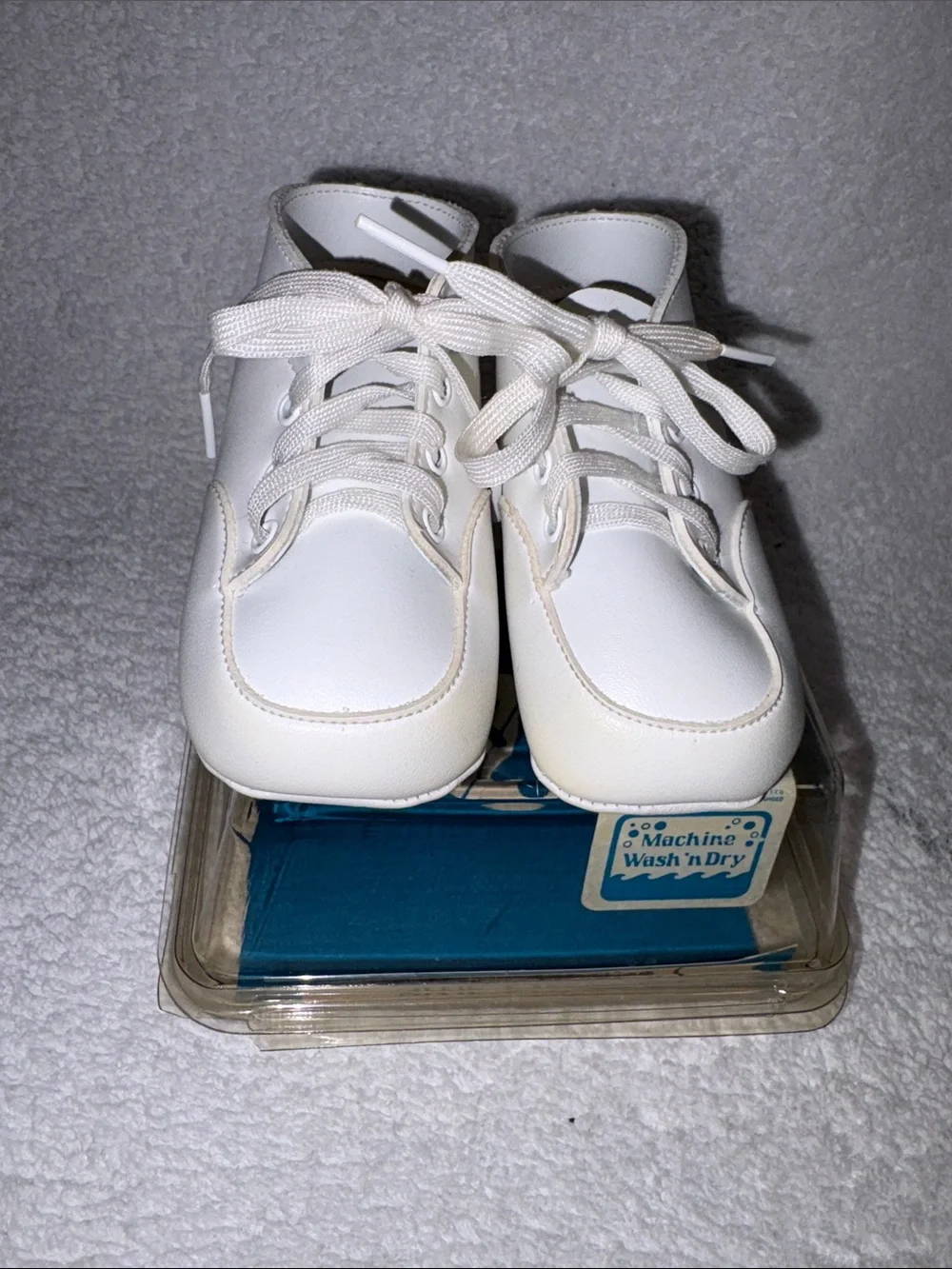 Nwt patacake white soft shoes crib unisex size 1